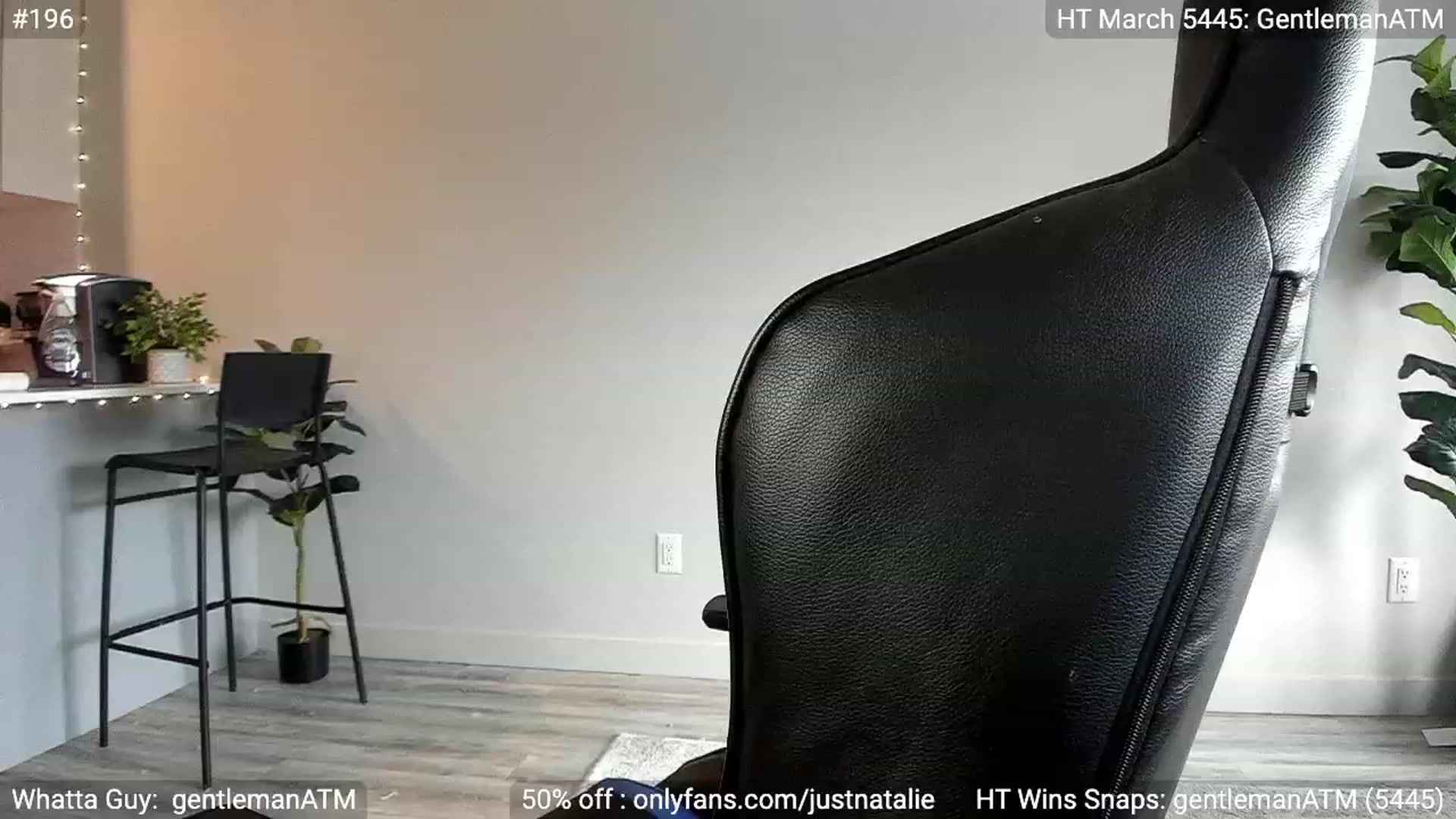 Gallery image thumbnail from JustNatalie's myfreecams stream on, 04/21/2023, 17:48 image 8 of 20