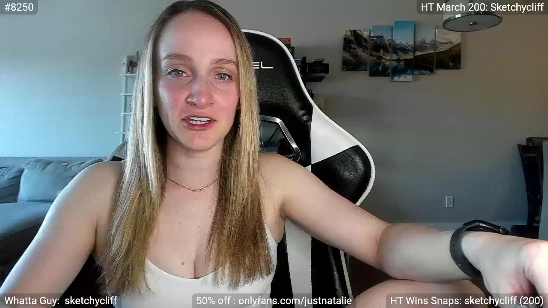 Gallery image thumbnail from JustNatalie's myfreecams stream on, 05/16/2023, 24:59 image 7 of 20