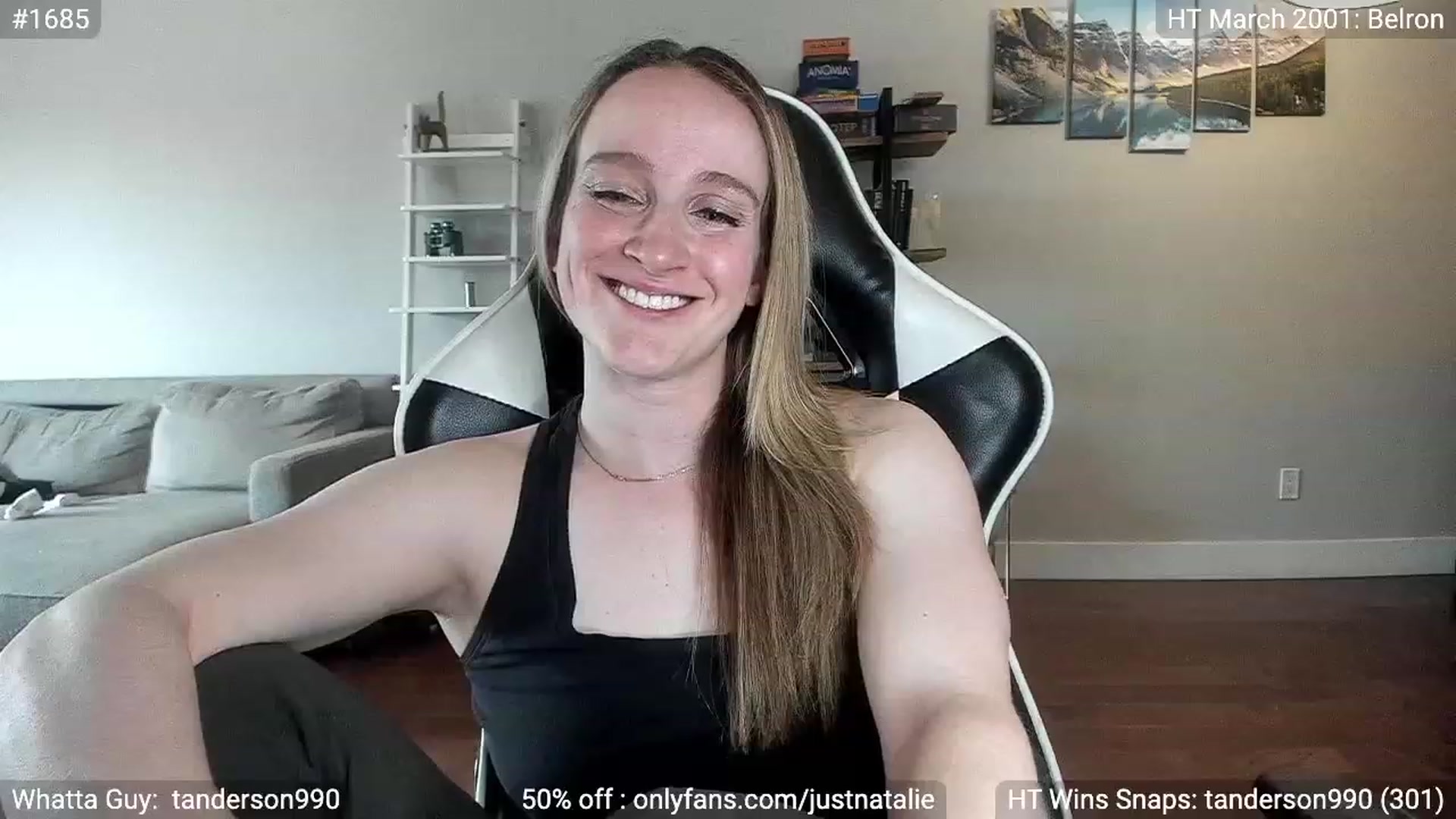 Gallery image thumbnail from JustNatalie's myfreecams stream on, 05/17/2023, 24:45 image 6 of 20