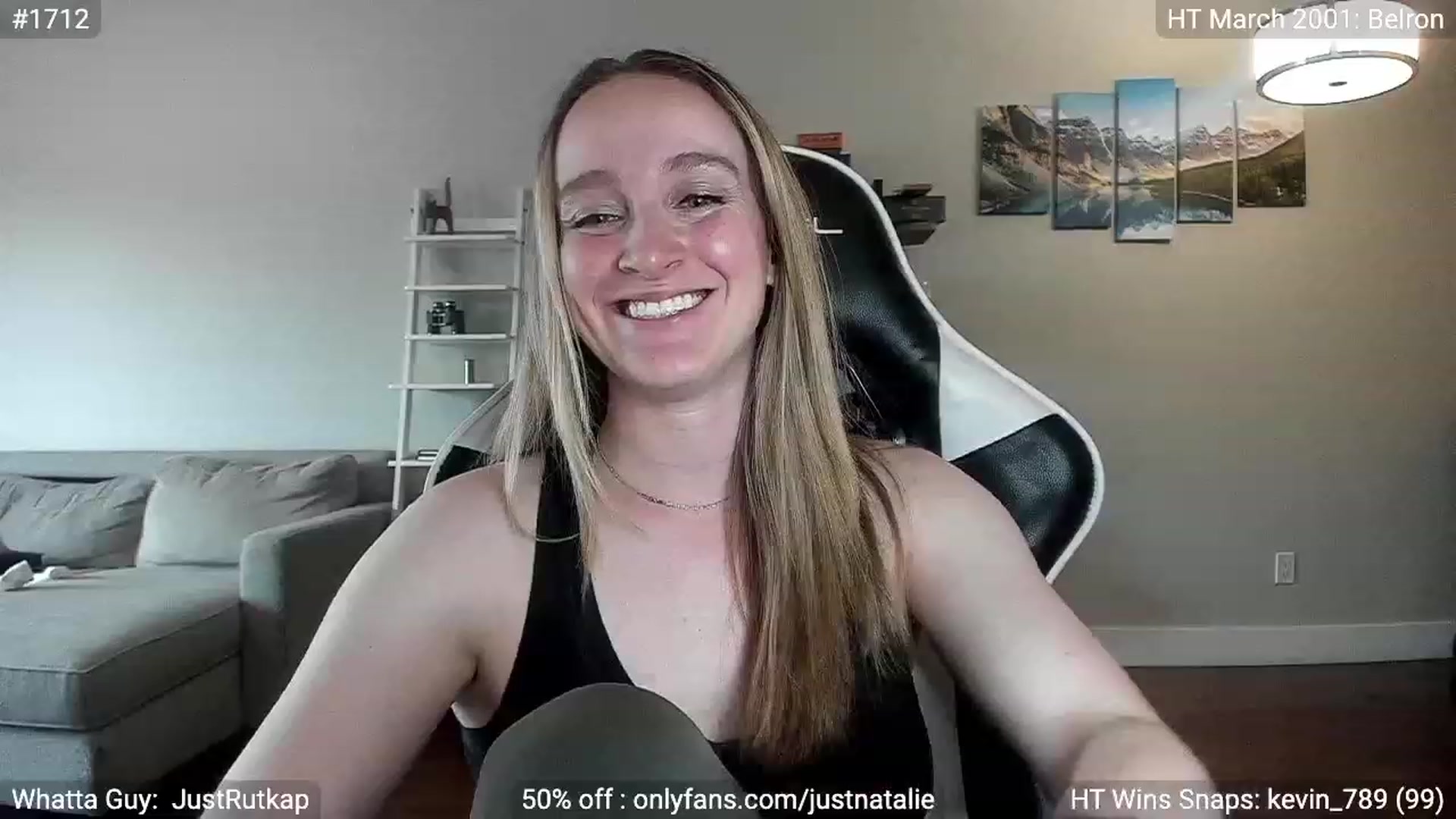 Gallery image thumbnail from JustNatalie's myfreecams stream on, 05/17/2023, 24:45 image 4 of 20