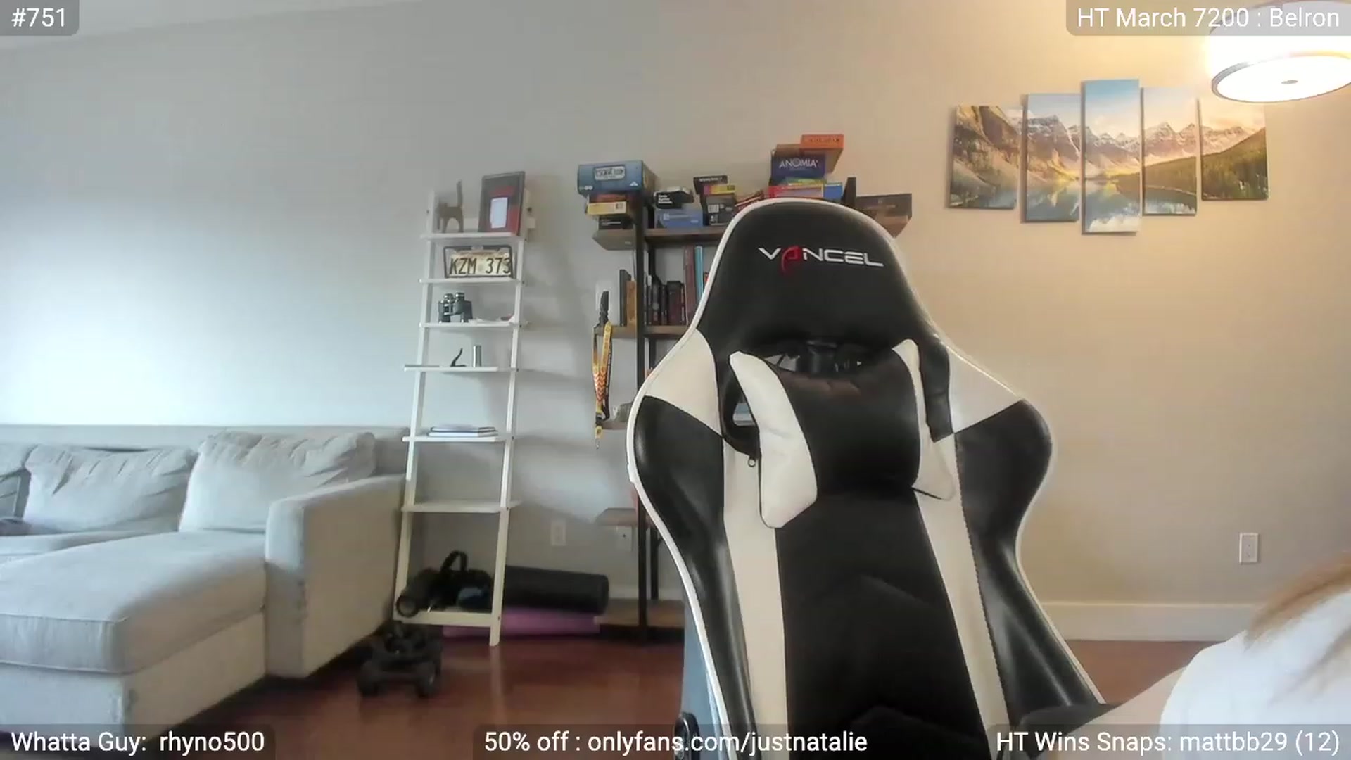 Gallery image thumbnail from JustNatalie's myfreecams stream on, 05/26/2023, 24:30 image 8 of 20