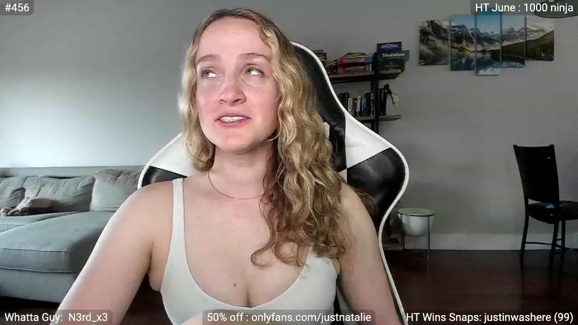 Gallery image thumbnail from JustNatalie's myfreecams stream on, 06/10/2023, 24:01 image 19 of 20