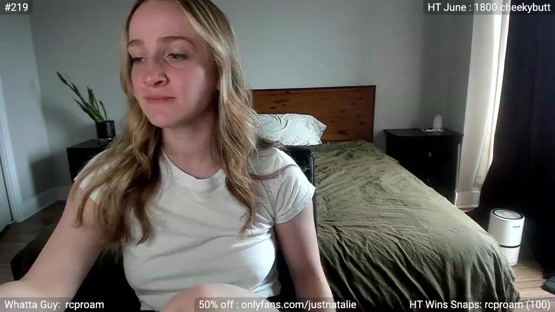 Gallery image thumbnail from JustNatalie's myfreecams stream on, 06/11/2023, 16:55 image 13 of 20
