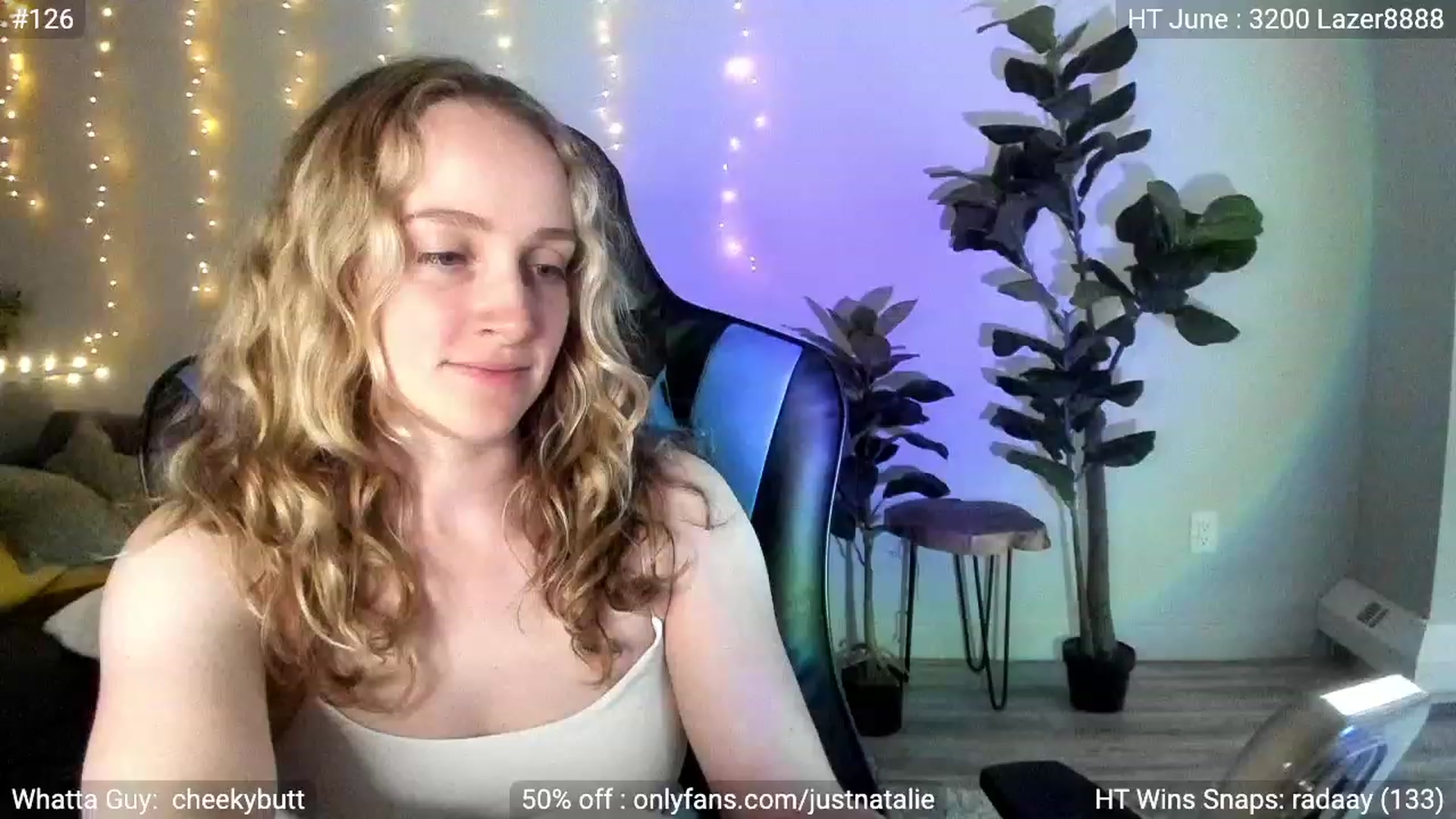 Gallery image thumbnail from JustNatalie's myfreecams stream on, 06/15/2023, 01:02 image 5 of 20