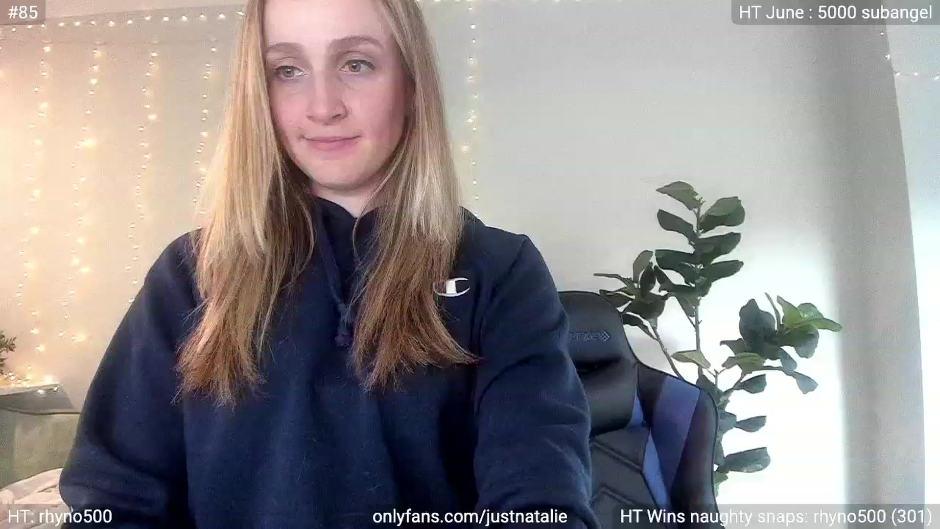 Gallery image thumbnail from JustNatalie's myfreecams stream on, 06/20/2023, 24:29 image 14 of 20