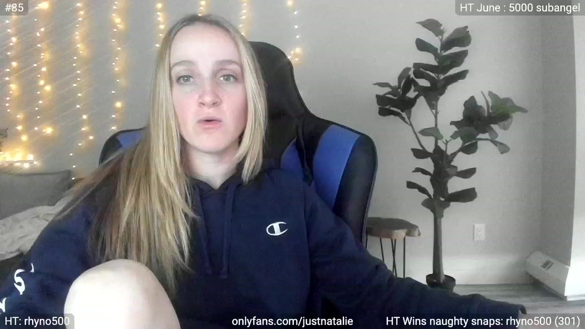 Gallery image thumbnail from JustNatalie's myfreecams stream on, 06/20/2023, 24:29 image 10 of 20