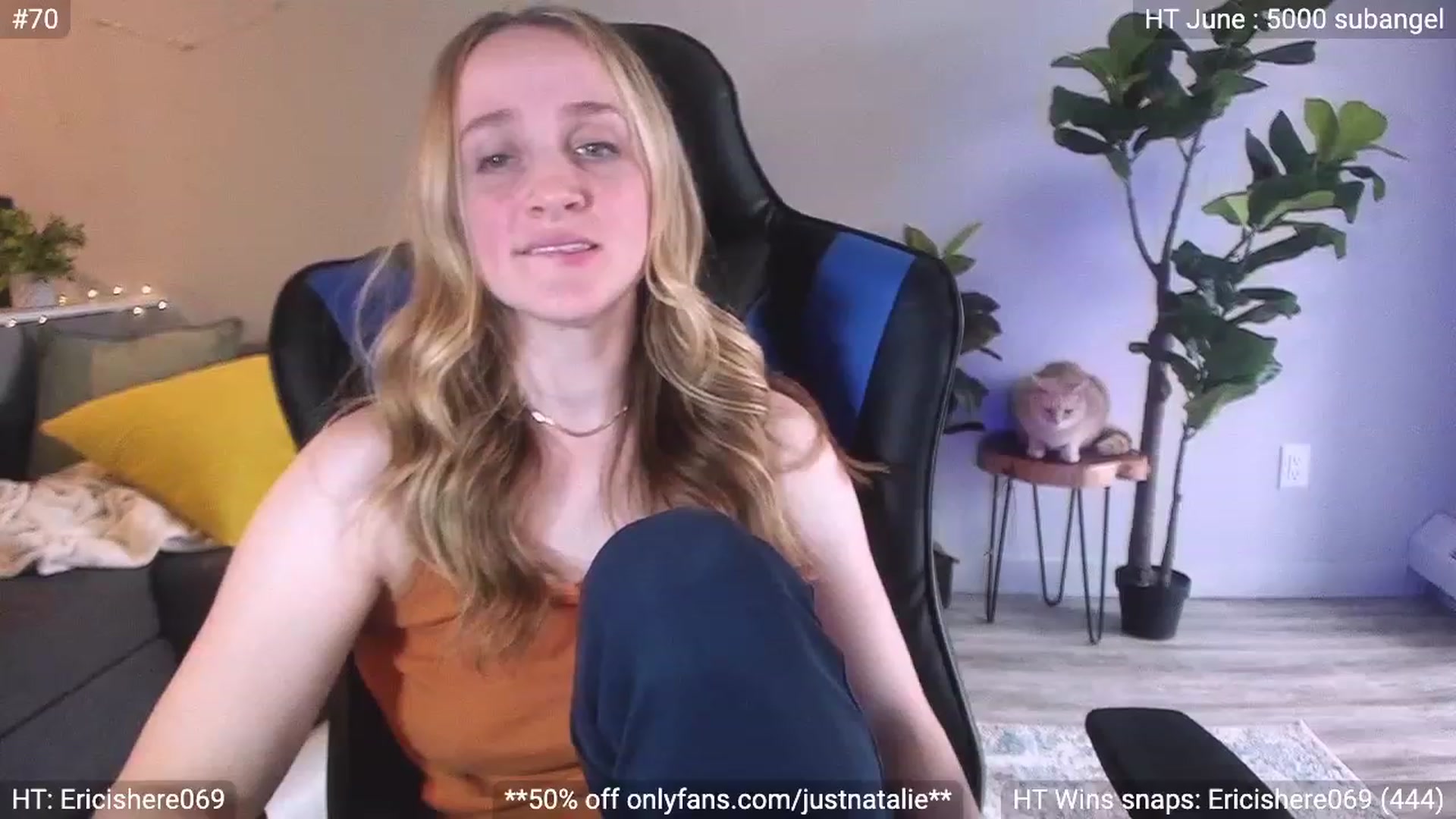 Gallery image thumbnail from JustNatalie's myfreecams stream on, 06/23/2023, 01:26 image 13 of 20