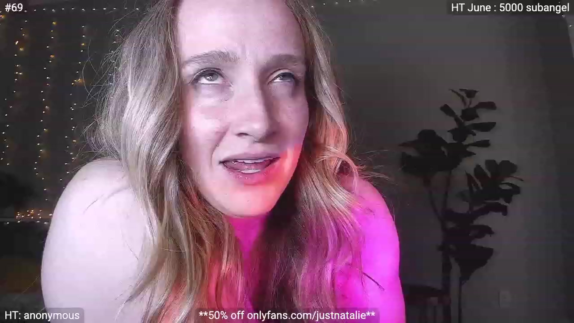 Gallery image thumbnail from JustNatalie's myfreecams stream on, 06/28/2023, 02:14 image 18 of 20