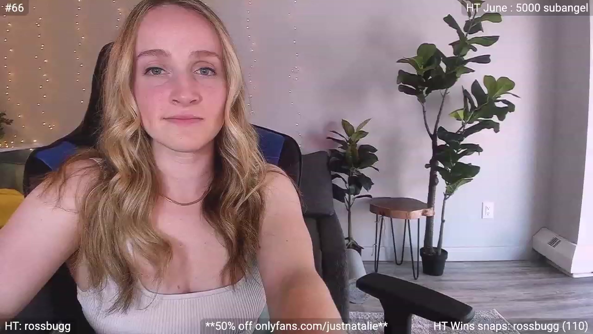 Gallery image thumbnail from JustNatalie's myfreecams stream on, 06/29/2023, 24:07 image 15 of 20