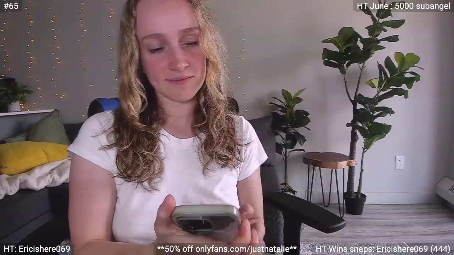 Gallery image thumbnail from JustNatalie's myfreecams stream on, 06/29/2023, 22:34 image 12 of 20