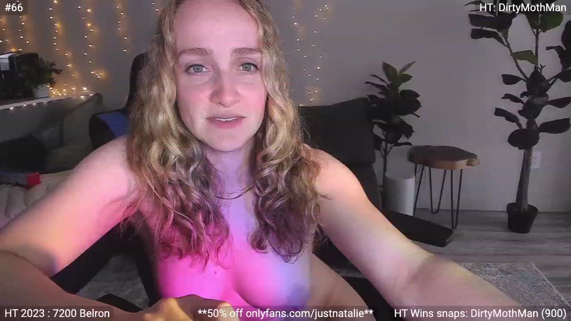 Gallery image thumbnail from JustNatalie's myfreecams stream on, 07/01/2023, 24:43 image 14 of 20