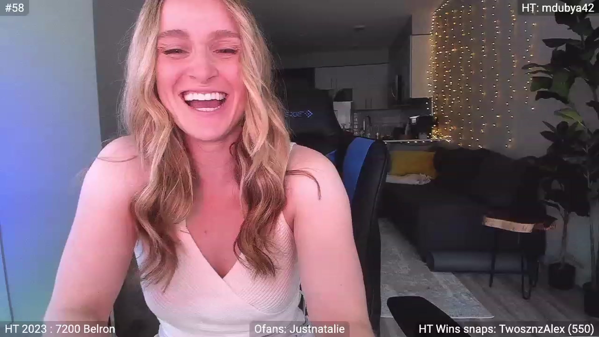 Gallery image thumbnail from JustNatalie's myfreecams stream on, 07/03/2023, 19:01 image 14 of 20