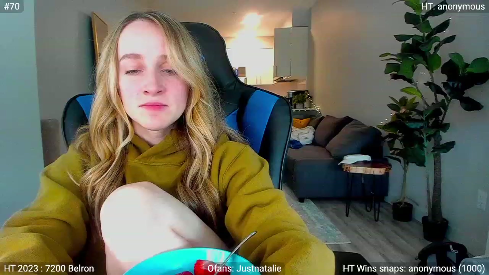 Gallery image thumbnail from JustNatalie's myfreecams stream on, 07/10/2023, 21:13 image 15 of 20