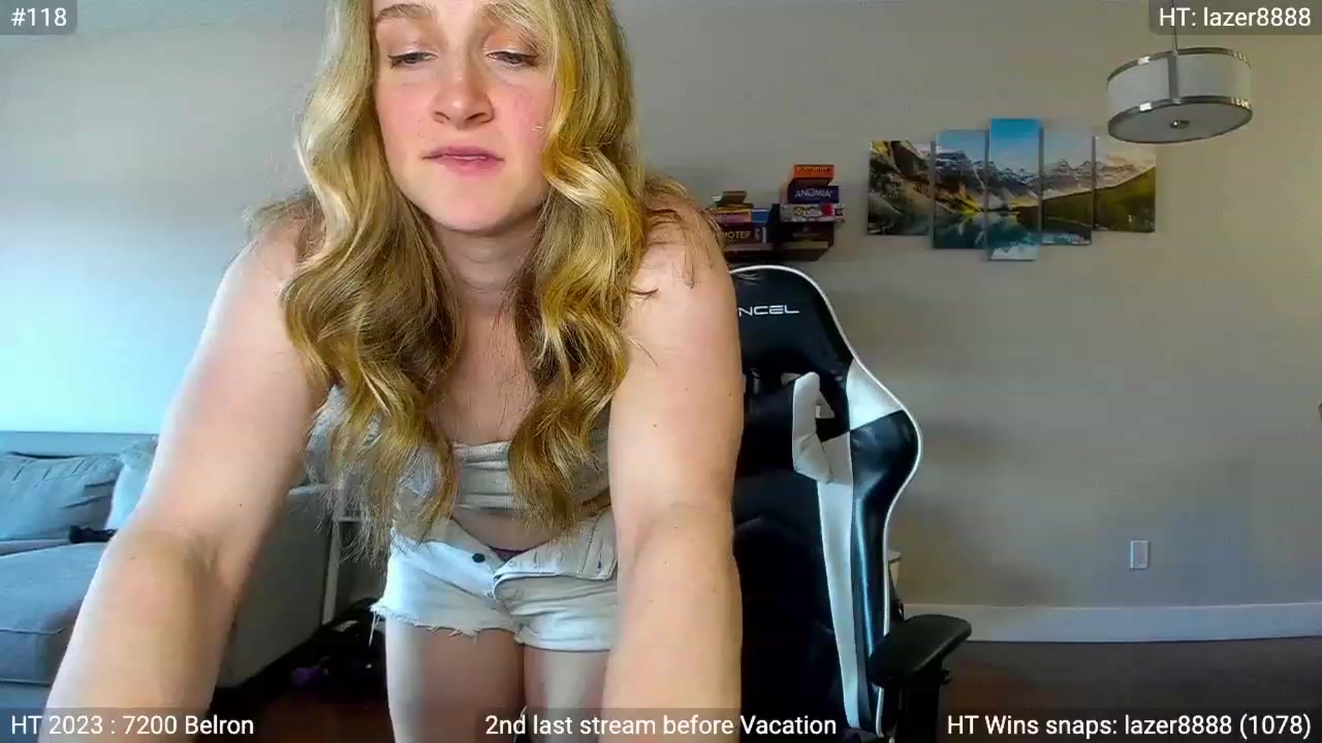 Gallery image thumbnail from JustNatalie's myfreecams stream on, 07/29/2023, 21:54 image 3 of 20