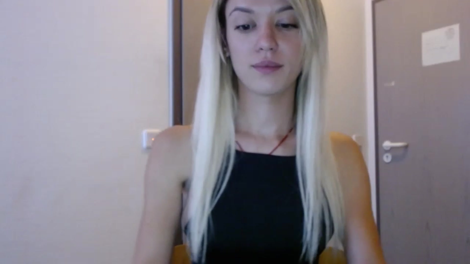 Gallery image thumbnail from JustPrinsess's myfreecams stream on, 05/29/2023, 13:43 image 12 of 20