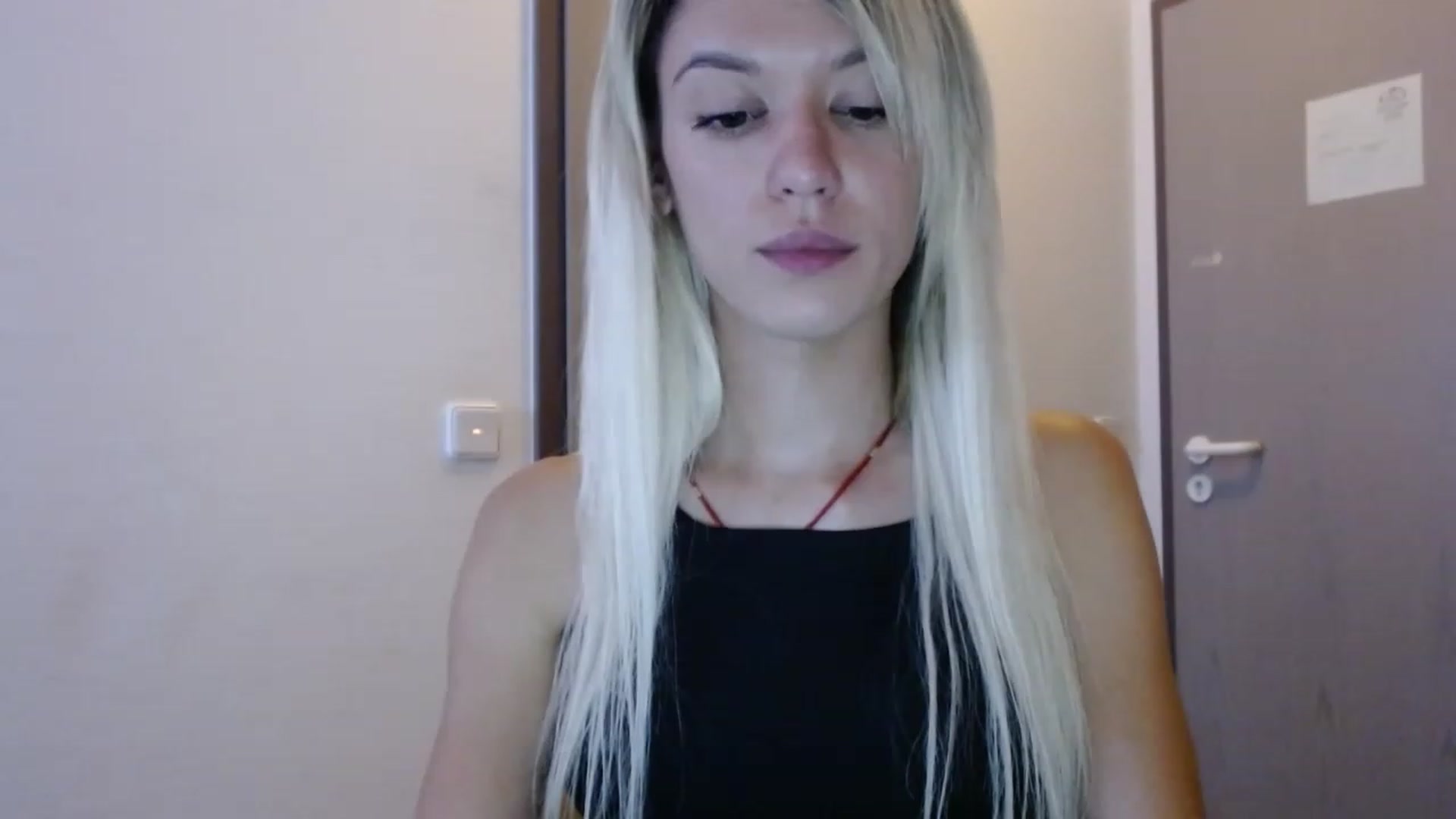 Gallery image thumbnail from JustPrinsess's myfreecams stream on, 05/29/2023, 13:43 image 10 of 20
