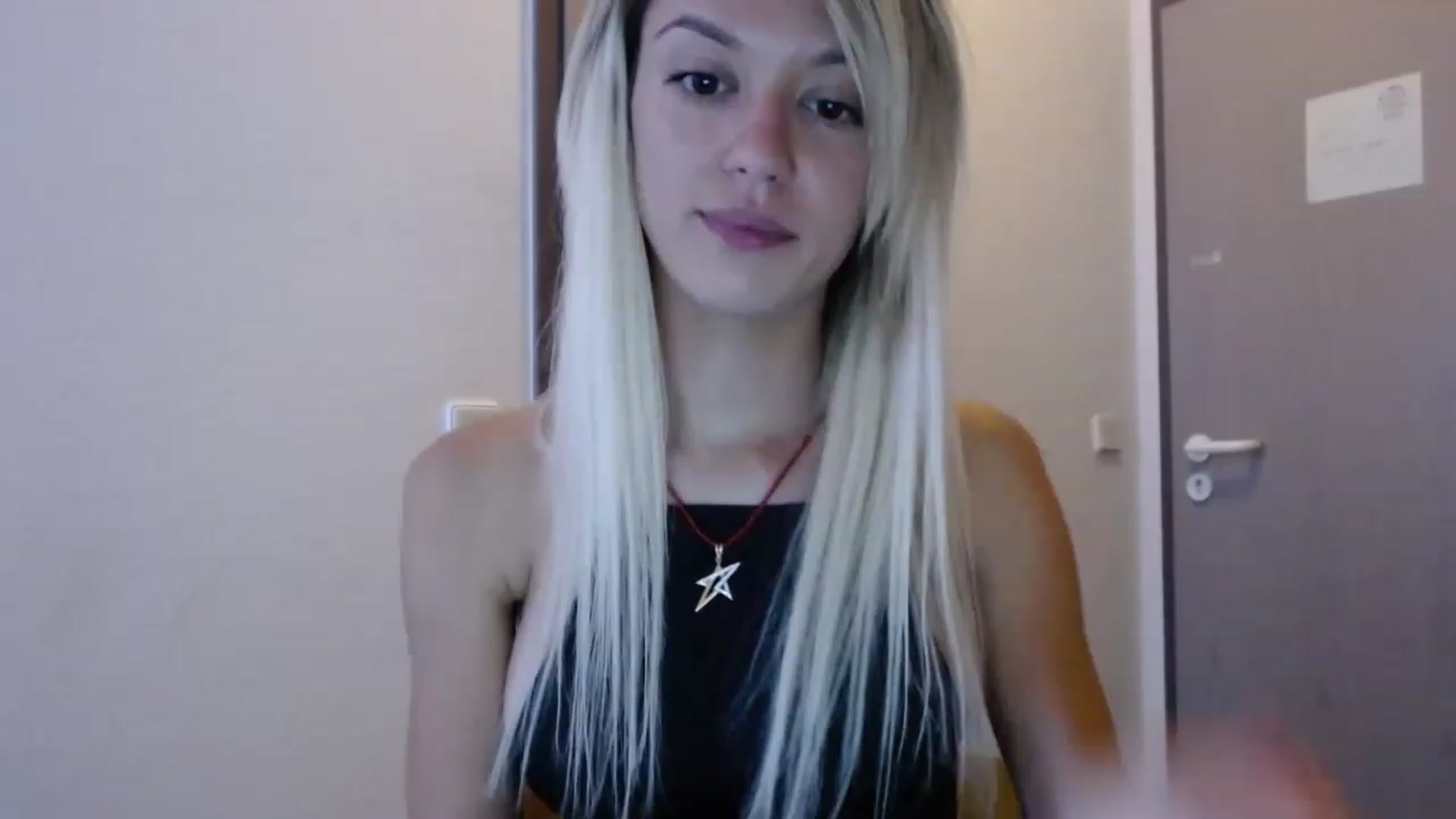Gallery image thumbnail from JustPrinsess's myfreecams stream on, 05/29/2023, 13:43 image 19 of 20