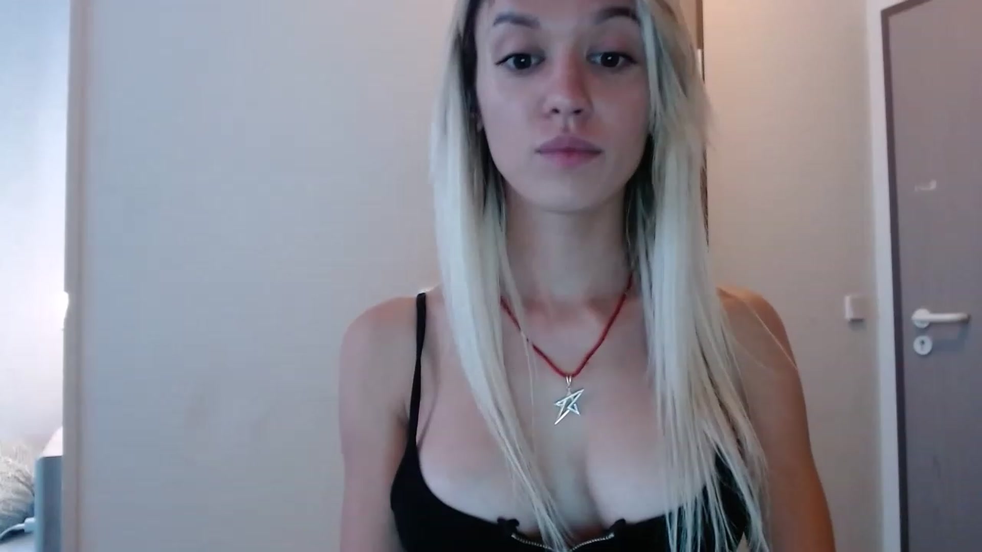 Gallery image thumbnail from JustPrinsess's myfreecams stream on, 05/30/2023, 16:04 image 20 of 20