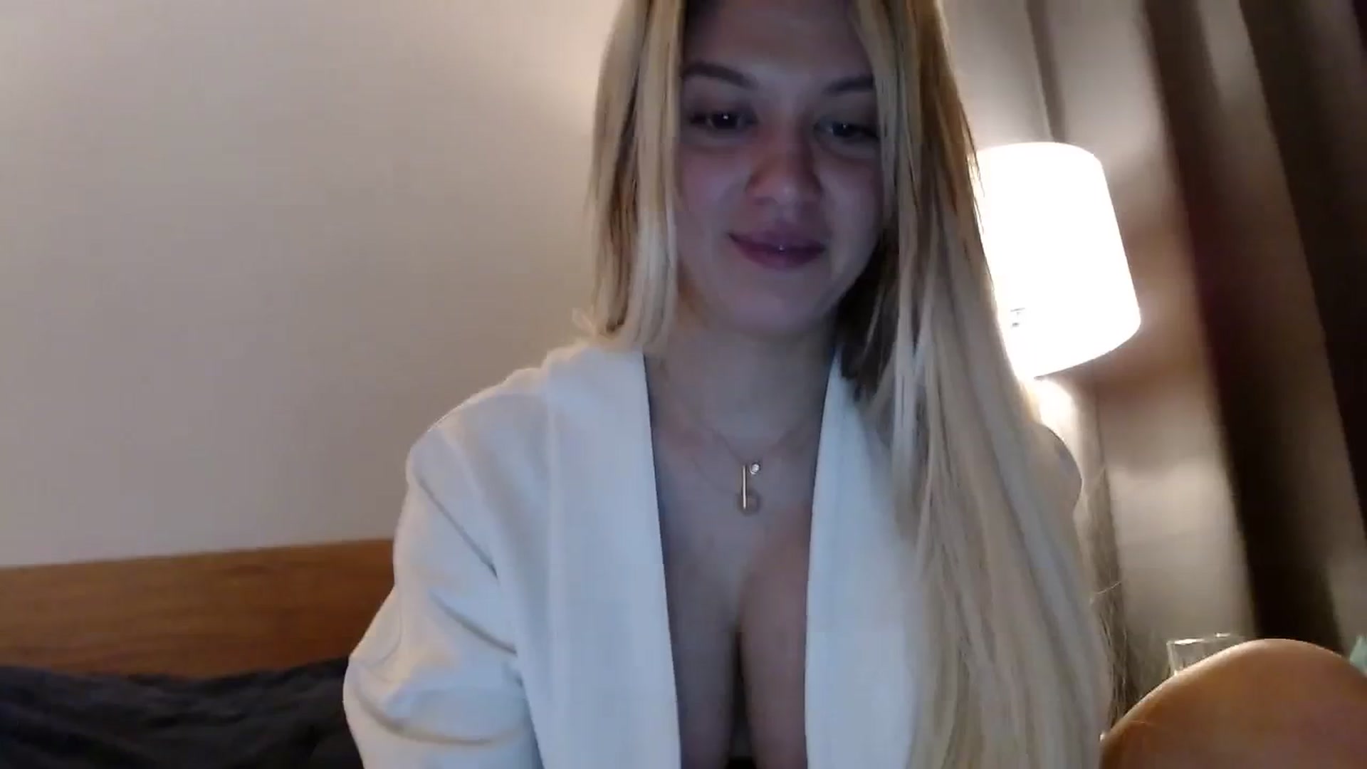 Gallery image thumbnail from JustPrinsess's myfreecams stream on, 02/19/2024, 19:06 image 6 of 20