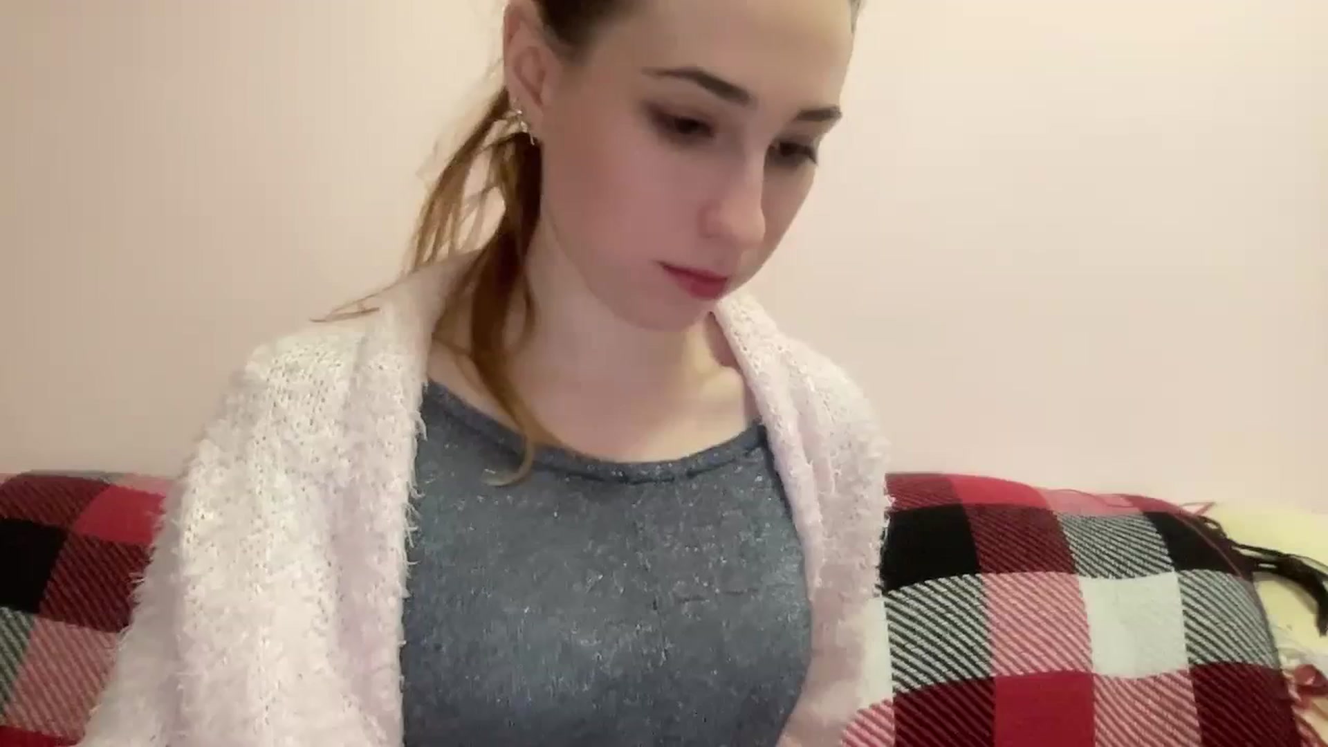 Gallery image thumbnail from Just_I's myfreecams stream on, 11/28/2023, 24:59 image 11 of 20