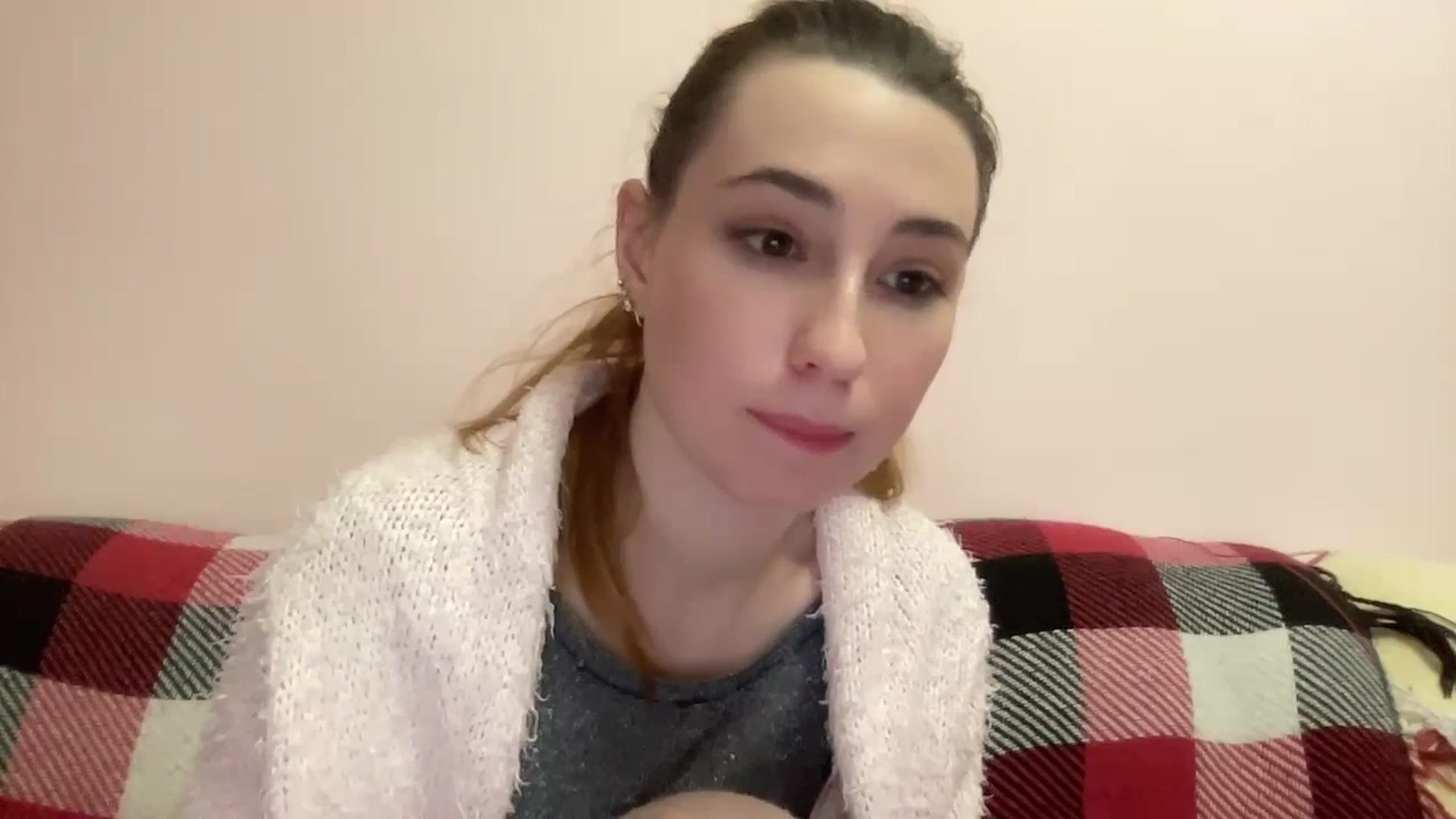 Gallery image thumbnail from Just_I's myfreecams stream on, 11/28/2023, 24:59 image 18 of 20
