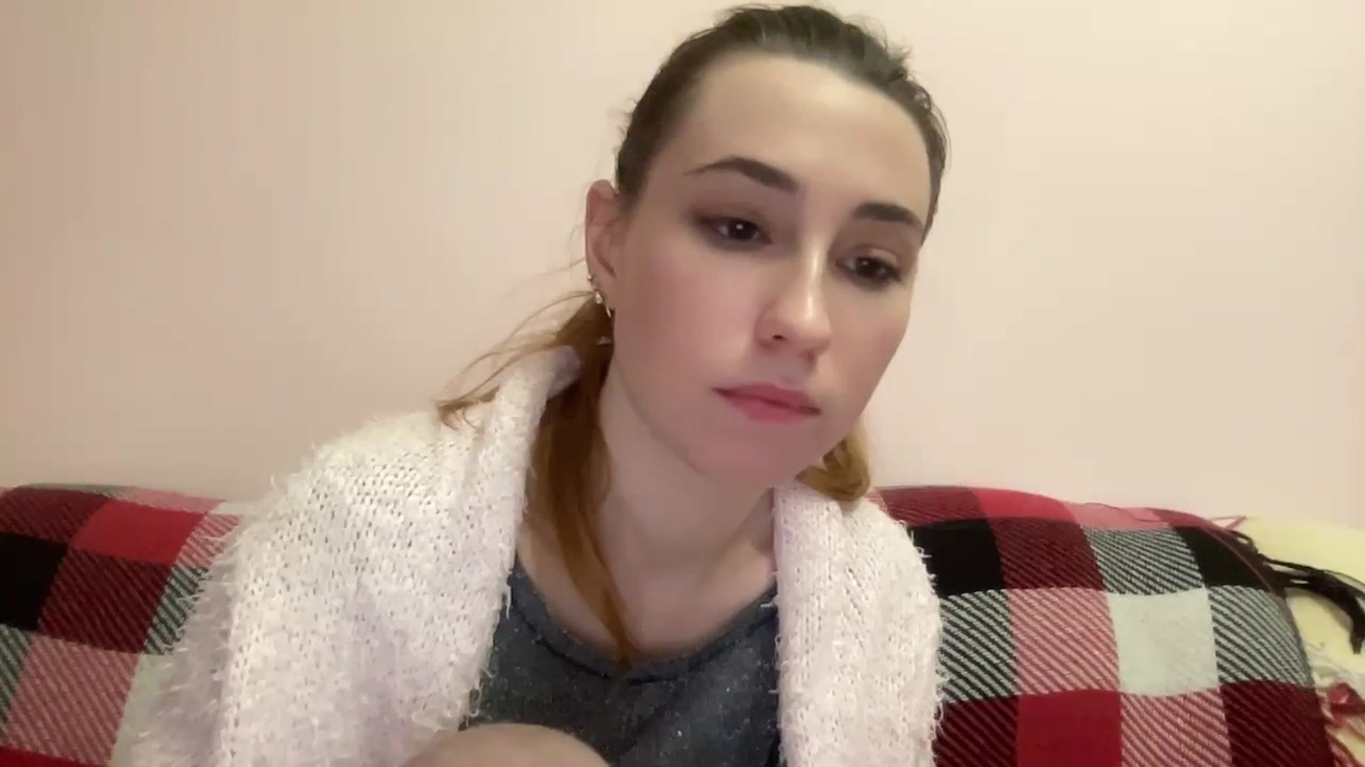 Gallery image thumbnail from Just_I's myfreecams stream on, 11/28/2023, 24:59 image 19 of 20