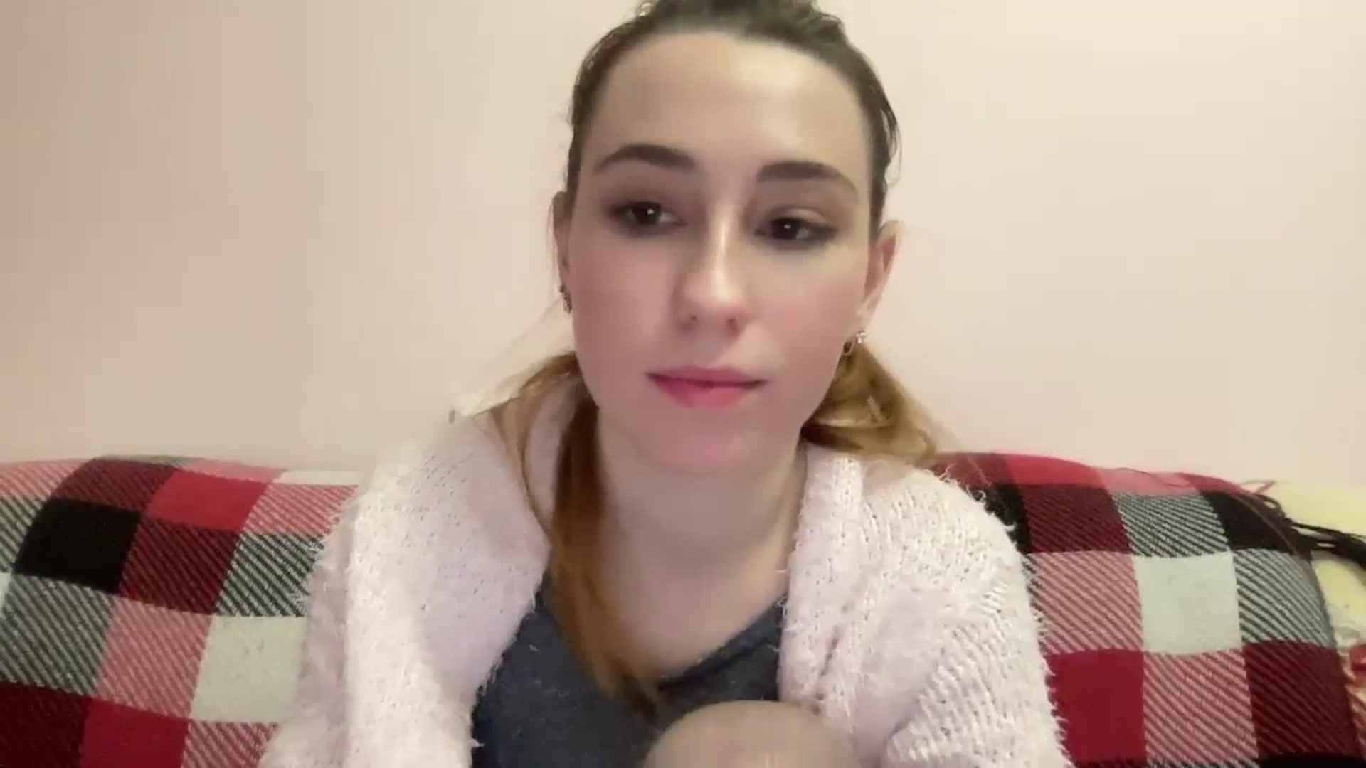 Gallery image thumbnail from Just_I's myfreecams stream on, 11/28/2023, 02:17 image 9 of 20