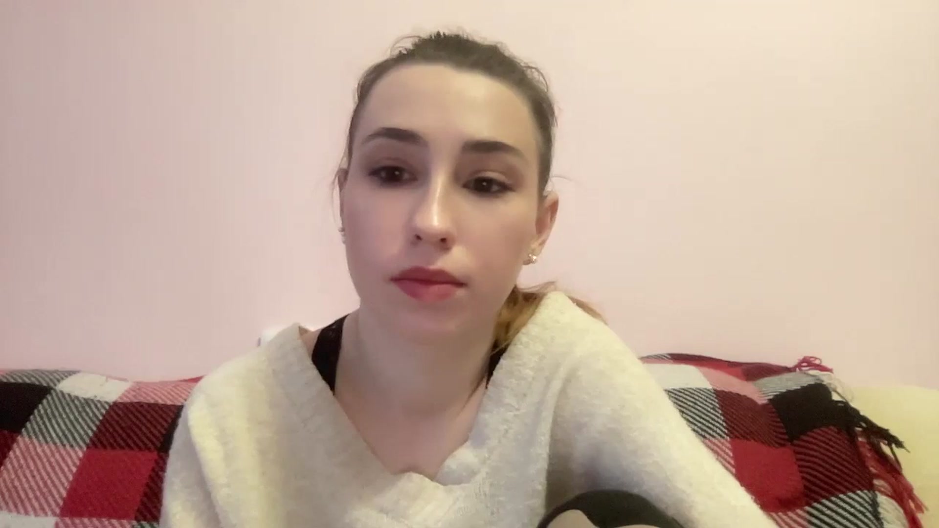 Gallery image thumbnail from Just_I's myfreecams stream on, 12/12/2023, 13:32 image 17 of 20
