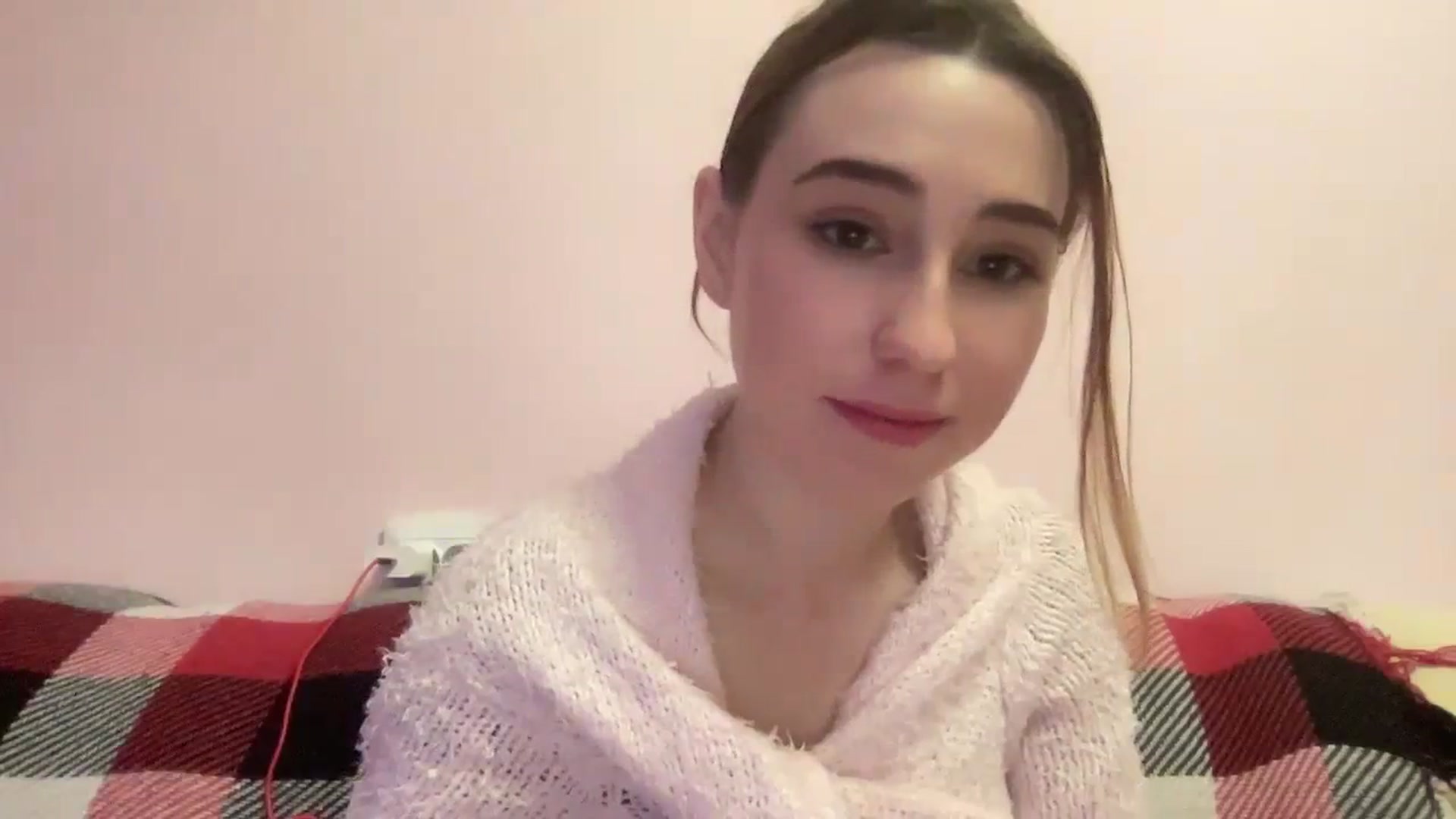 Gallery image thumbnail from Just_I's myfreecams stream on, 12/26/2023, 21:33 image 20 of 20