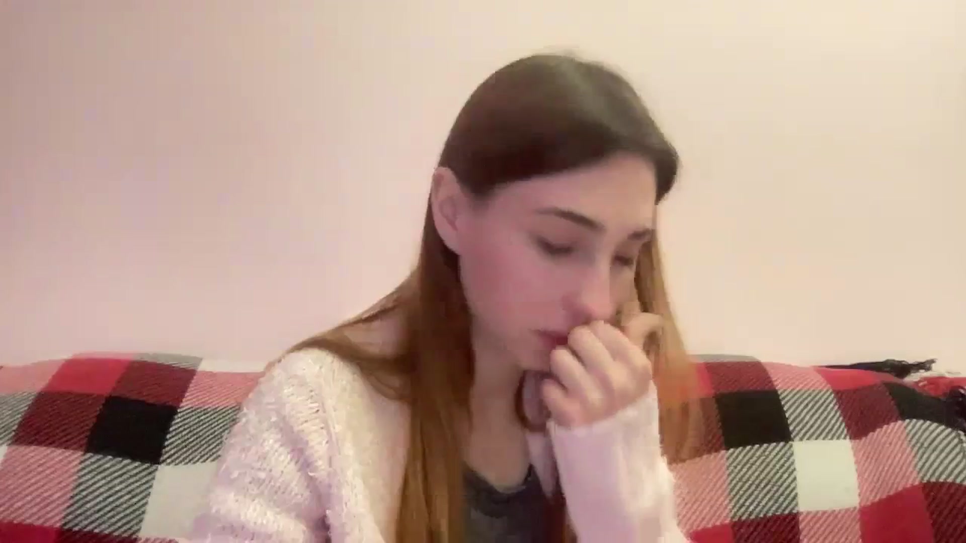 Gallery image thumbnail from Just_I's myfreecams stream on, 12/27/2023, 21:16 image 11 of 20