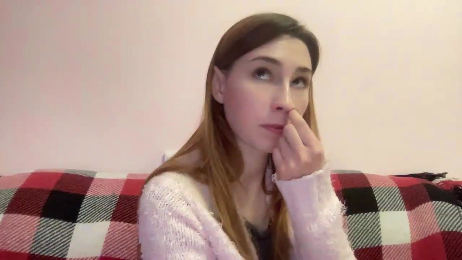 Gallery image thumbnail from Just_I's myfreecams stream on, 12/27/2023, 21:16 image 5 of 20