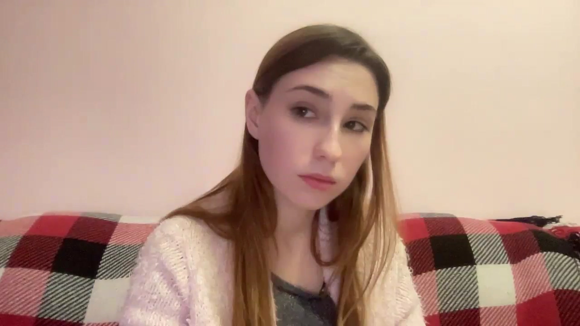 Gallery image thumbnail from Just_I's myfreecams stream on, 12/27/2023, 21:16 image 8 of 20