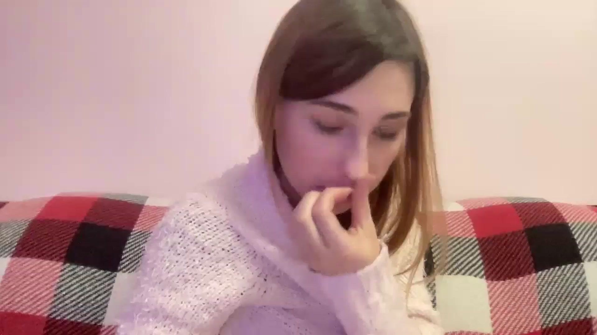 Gallery image thumbnail from Just_I's myfreecams stream on, 12/27/2023, 22:53 image 14 of 20