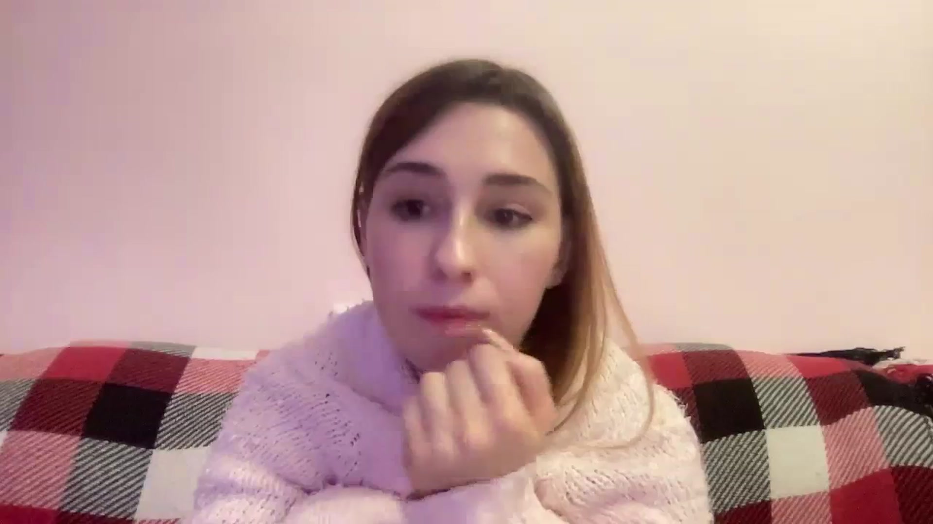 Gallery image thumbnail from Just_I's myfreecams stream on, 12/27/2023, 22:53 image 5 of 20