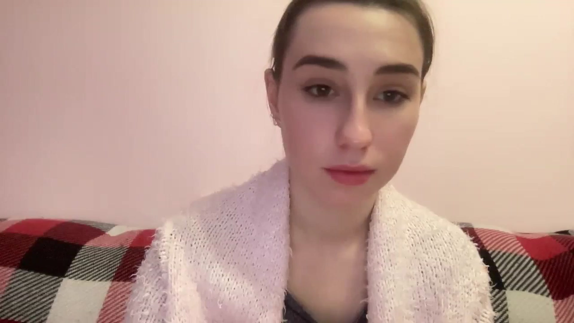 Gallery image thumbnail from Just_I's myfreecams stream on, 12/28/2023, 20:29 image 2 of 20