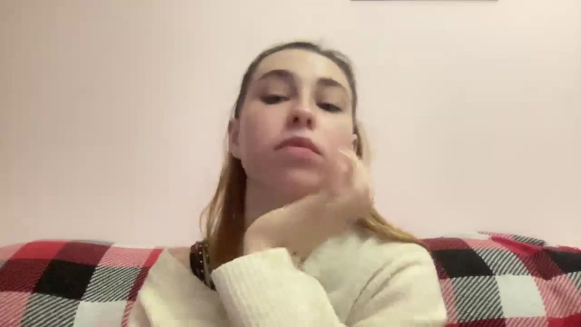 Gallery image thumbnail from Just_I's myfreecams stream on, 12/29/2023, 15:25 image 20 of 20
