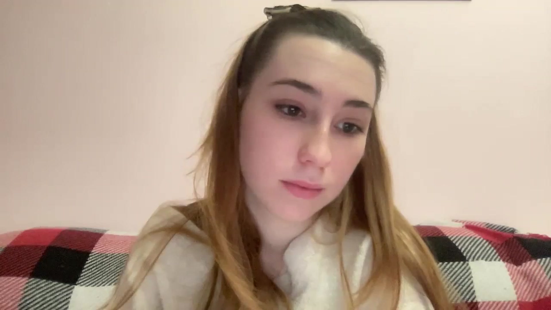 Gallery image thumbnail from Just_I's myfreecams stream on, 12/29/2023, 15:25 image 9 of 20