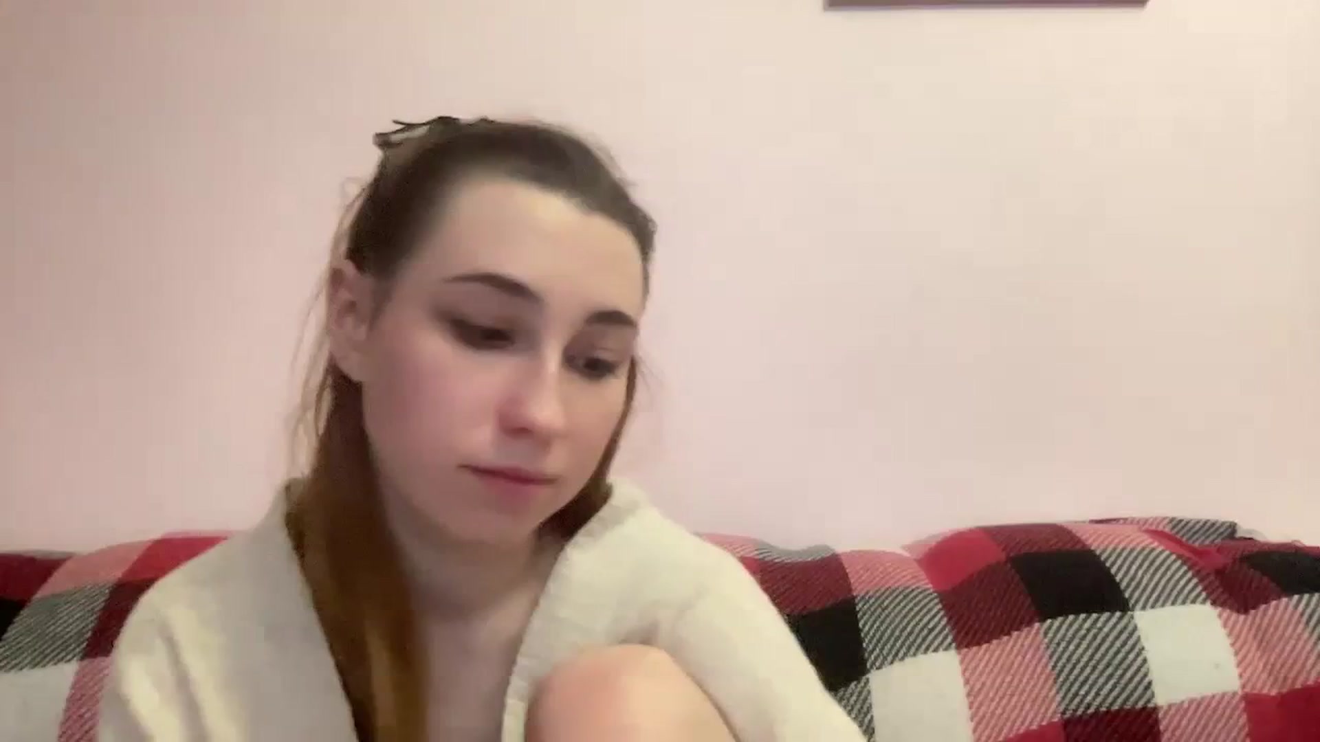 Gallery image thumbnail from Just_I's myfreecams stream on, 12/29/2023, 22:26 image 1 of 20