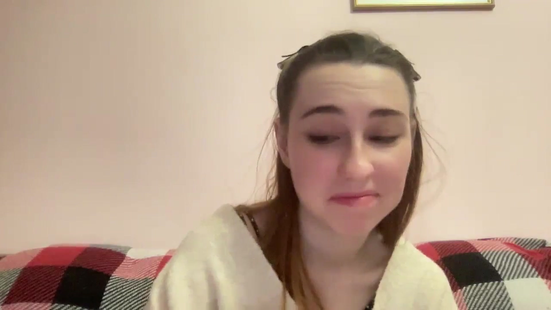 Gallery image thumbnail from Just_I's myfreecams stream on, 12/29/2023, 22:26 image 12 of 20