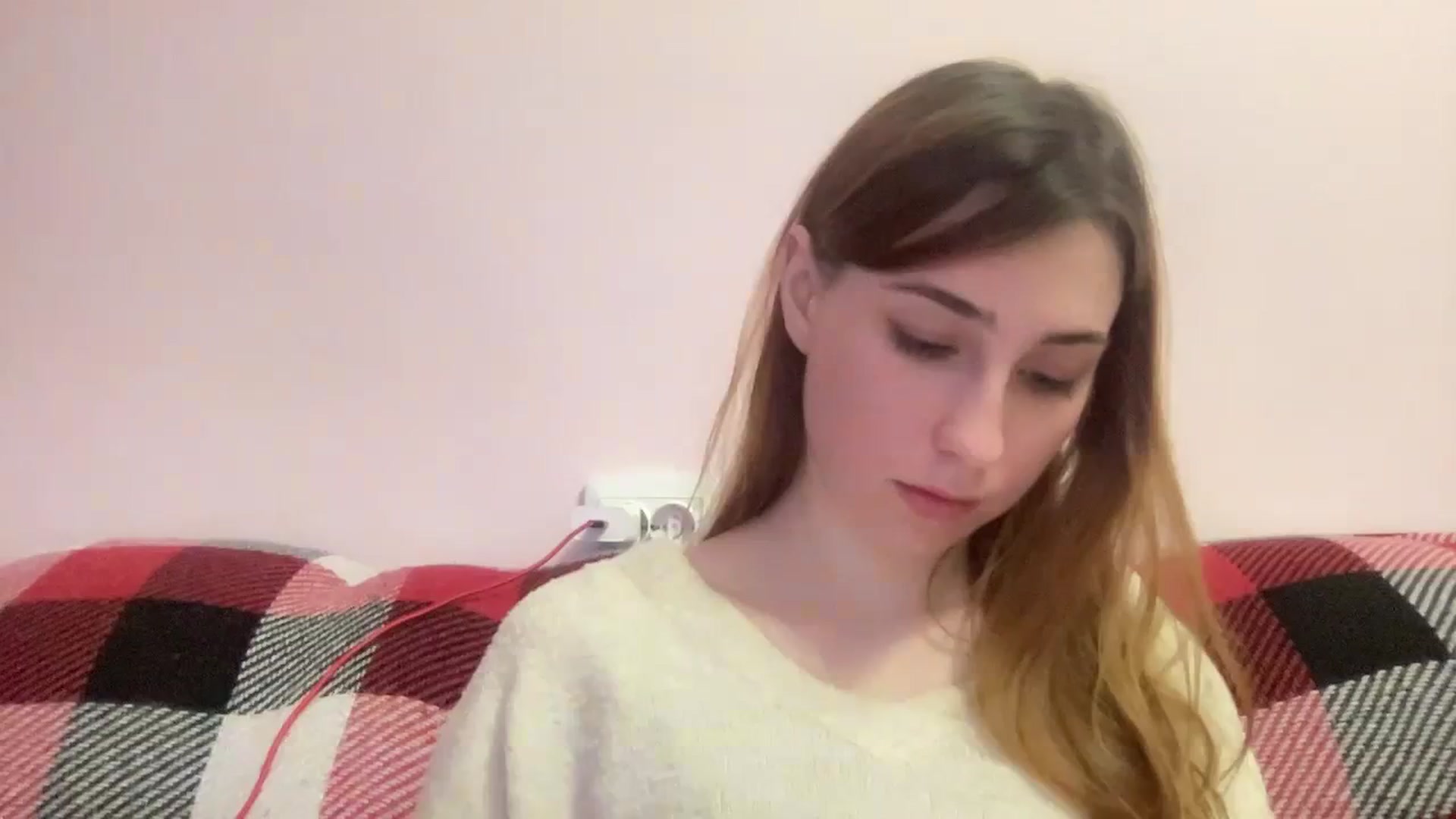 Gallery image thumbnail from Just_I's myfreecams stream on, 12/30/2023, 21:13 image 20 of 20
