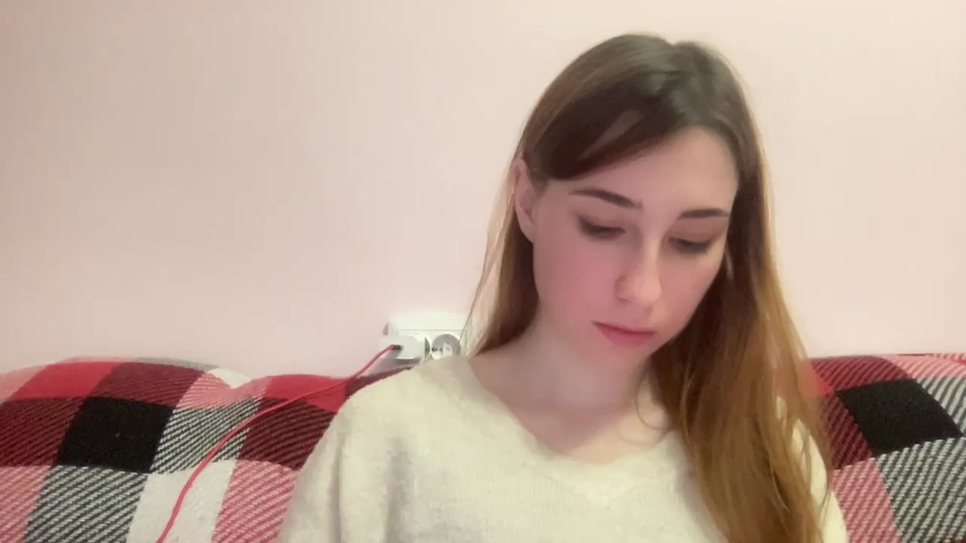 Gallery image thumbnail from Just_I's myfreecams stream on, 12/30/2023, 21:13 image 19 of 20