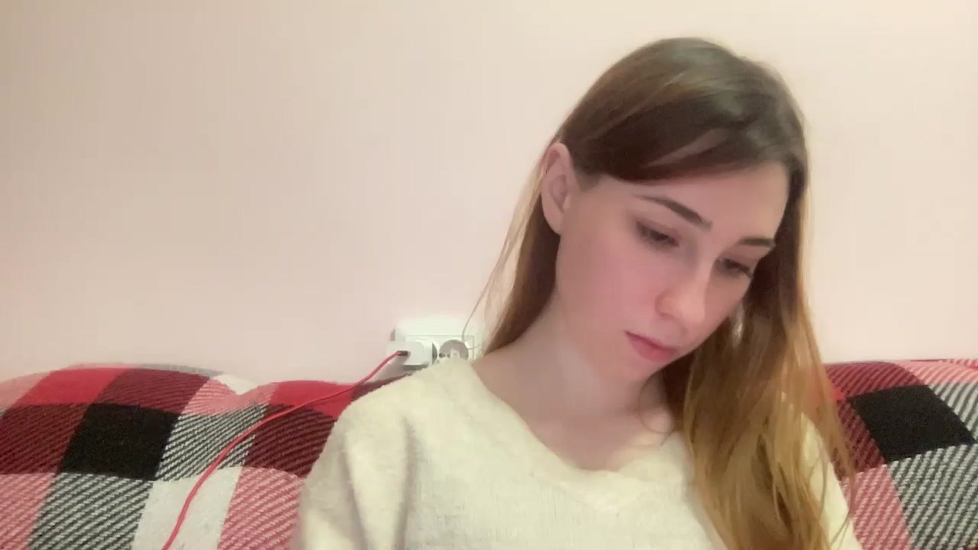Gallery image thumbnail from Just_I's myfreecams stream on, 12/30/2023, 21:13 image 18 of 20