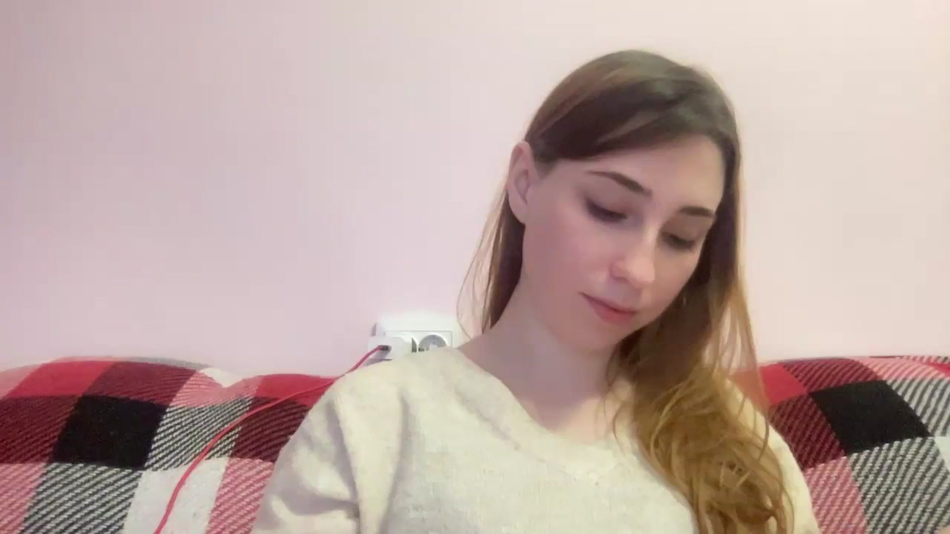 Gallery image thumbnail from Just_I's myfreecams stream on, 12/30/2023, 21:13 image 14 of 20