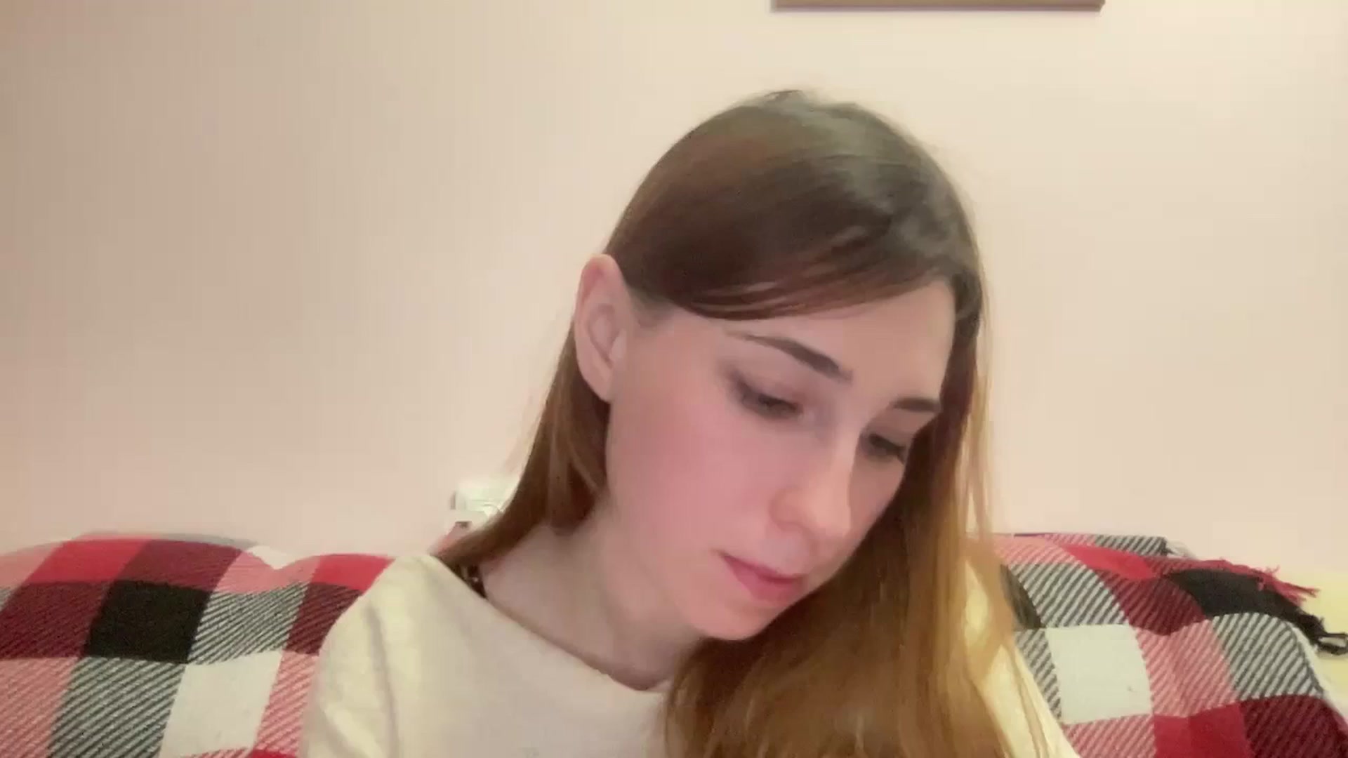 Gallery image thumbnail from Just_I's myfreecams stream on, 12/31/2023, 24:47 image 2 of 20