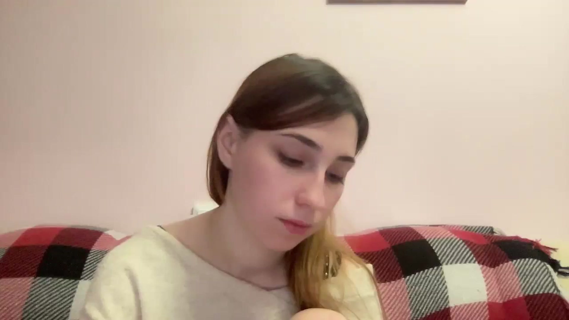Gallery image thumbnail from Just_I's myfreecams stream on, 12/31/2023, 24:47 image 17 of 20
