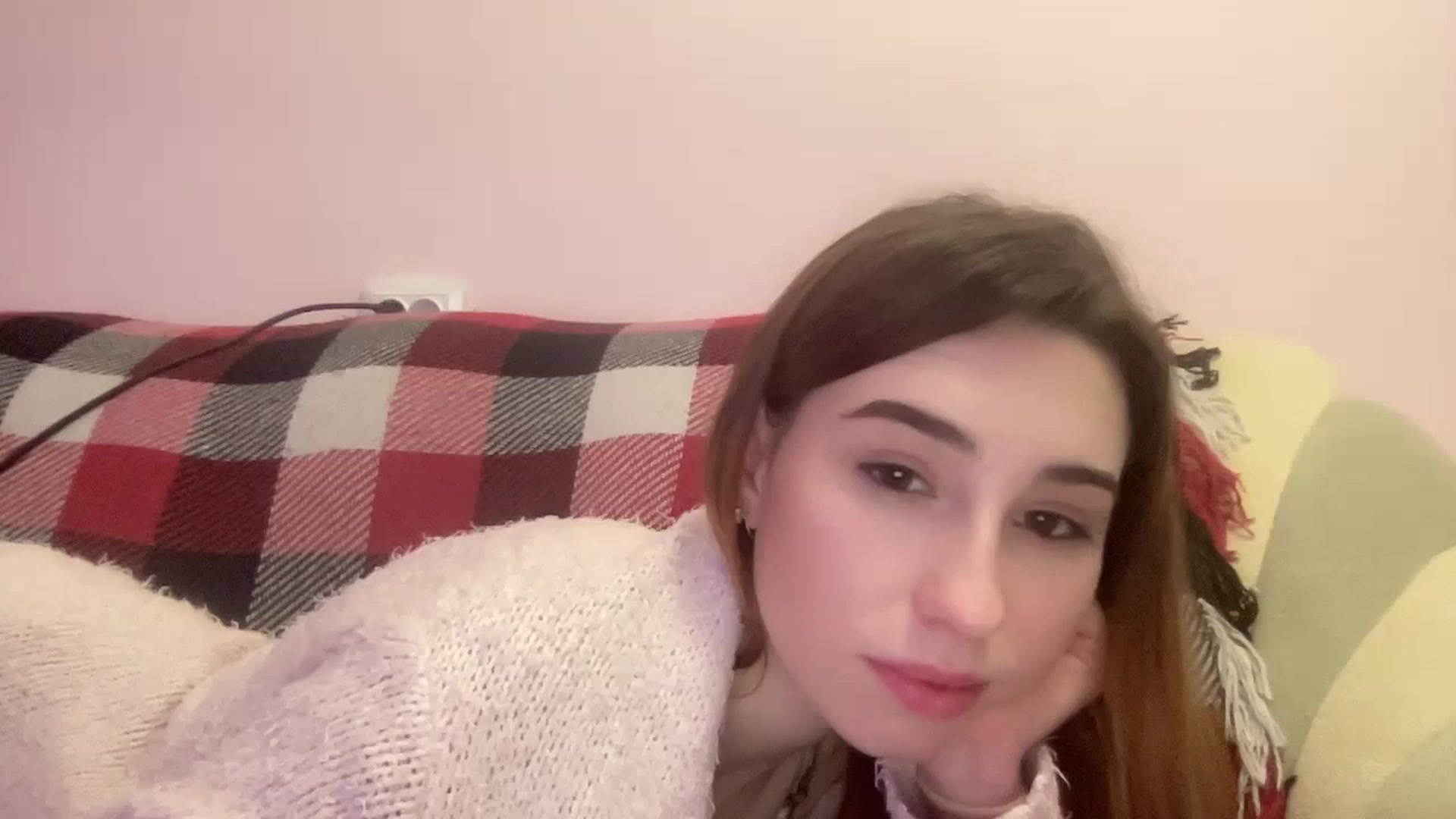 Gallery image thumbnail from Just_I's myfreecams stream on, 01/02/2024, 15:42 image 1 of 20