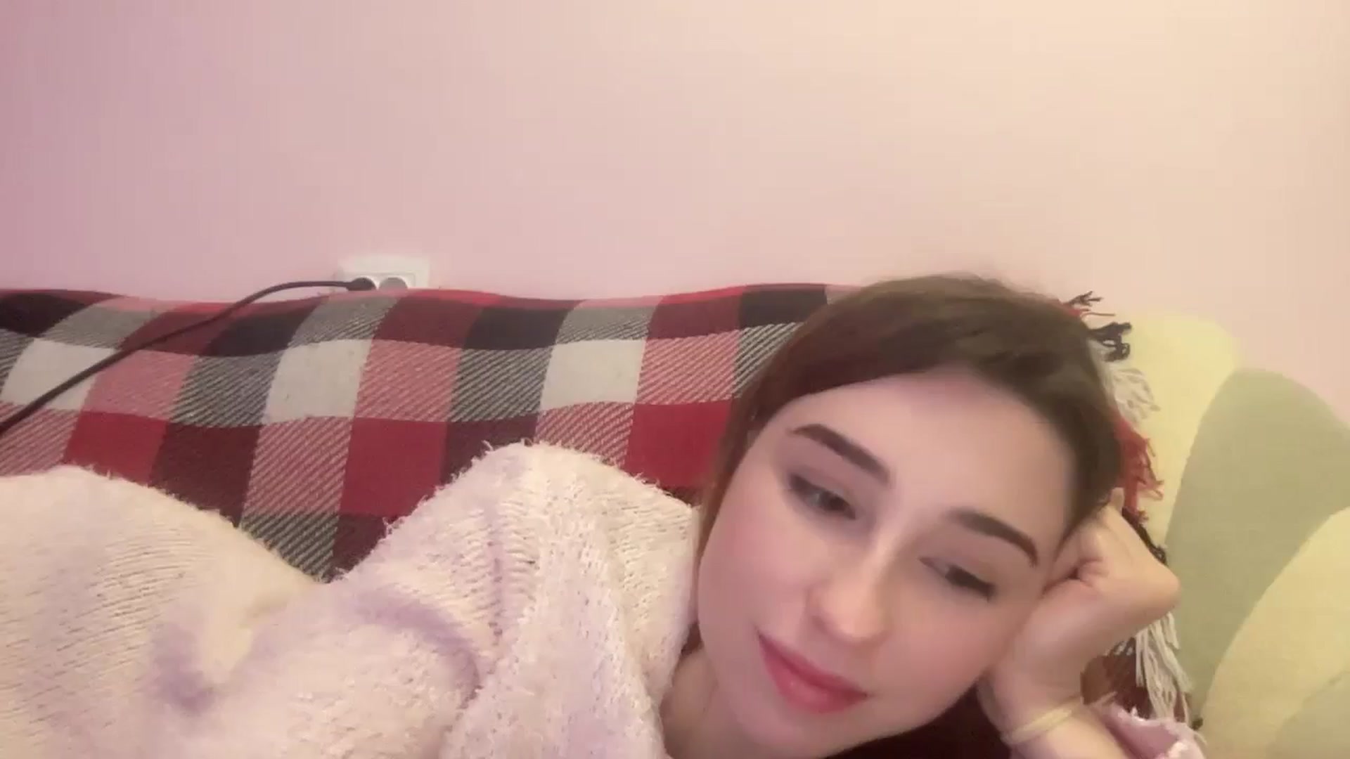 Gallery image thumbnail from Just_I's myfreecams stream on, 01/02/2024, 15:42 image 6 of 20