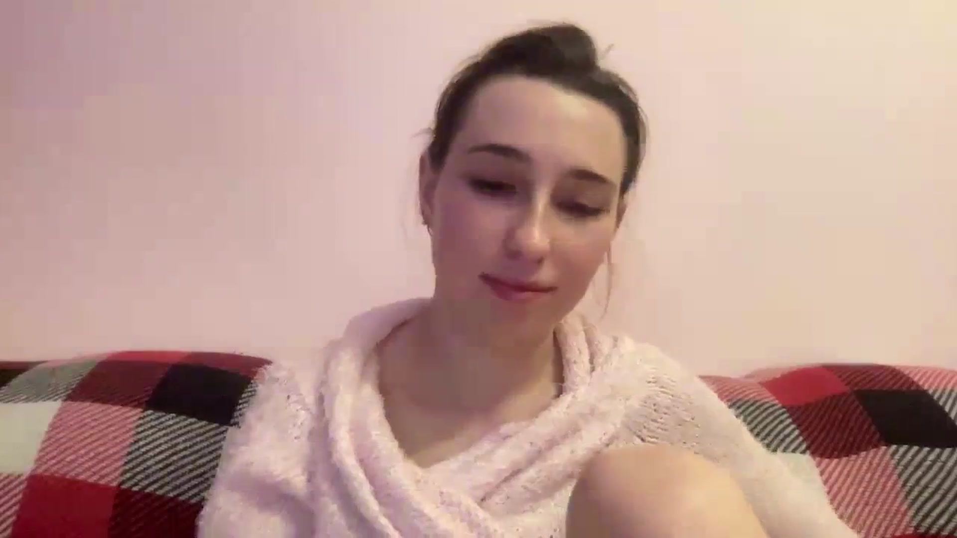 Gallery image thumbnail from Just_I's myfreecams stream on, 01/04/2024, 03:03 image 11 of 20