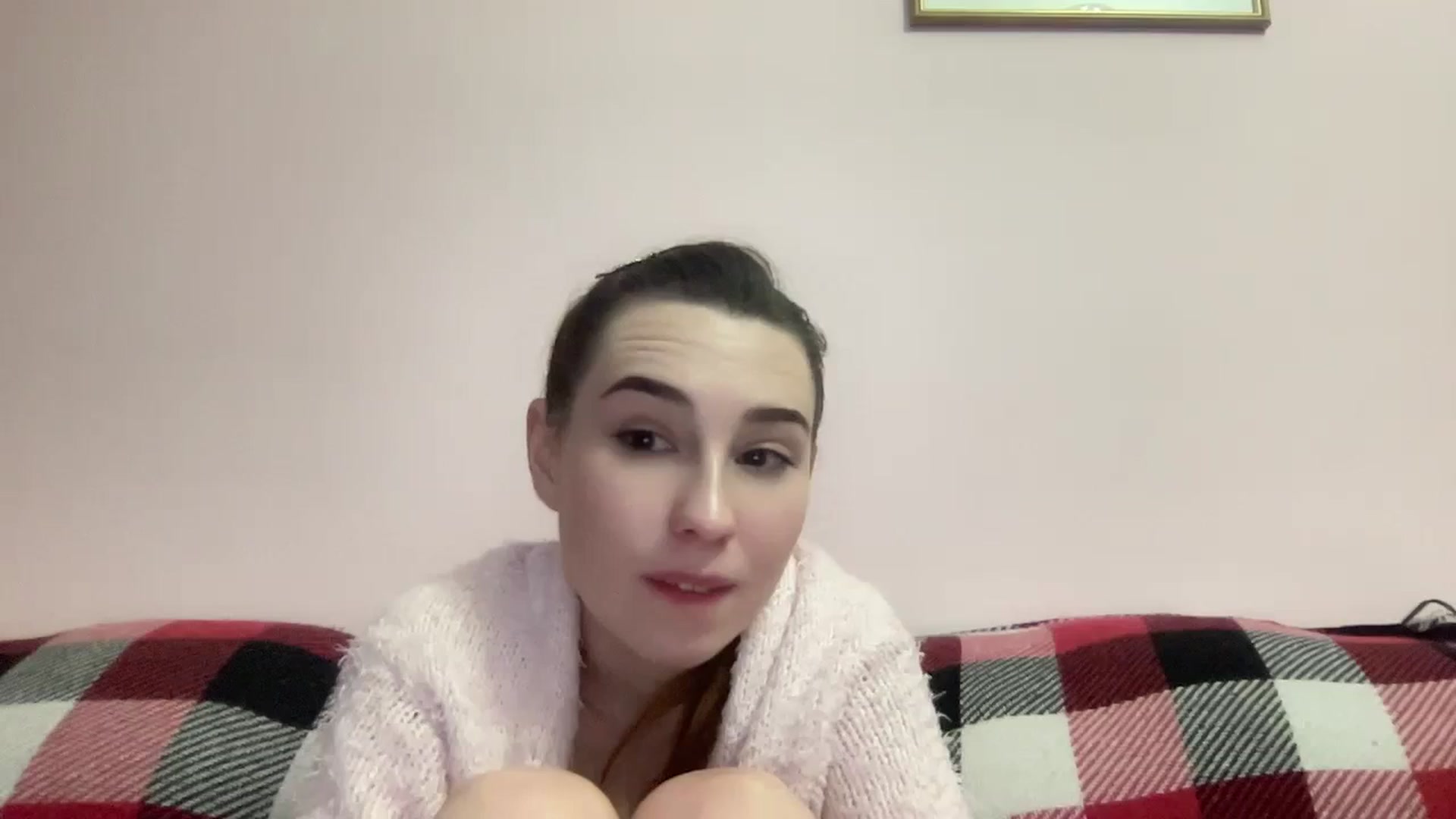 Gallery image thumbnail from Just_I's myfreecams stream on, 01/04/2024, 23:24 image 1 of 20