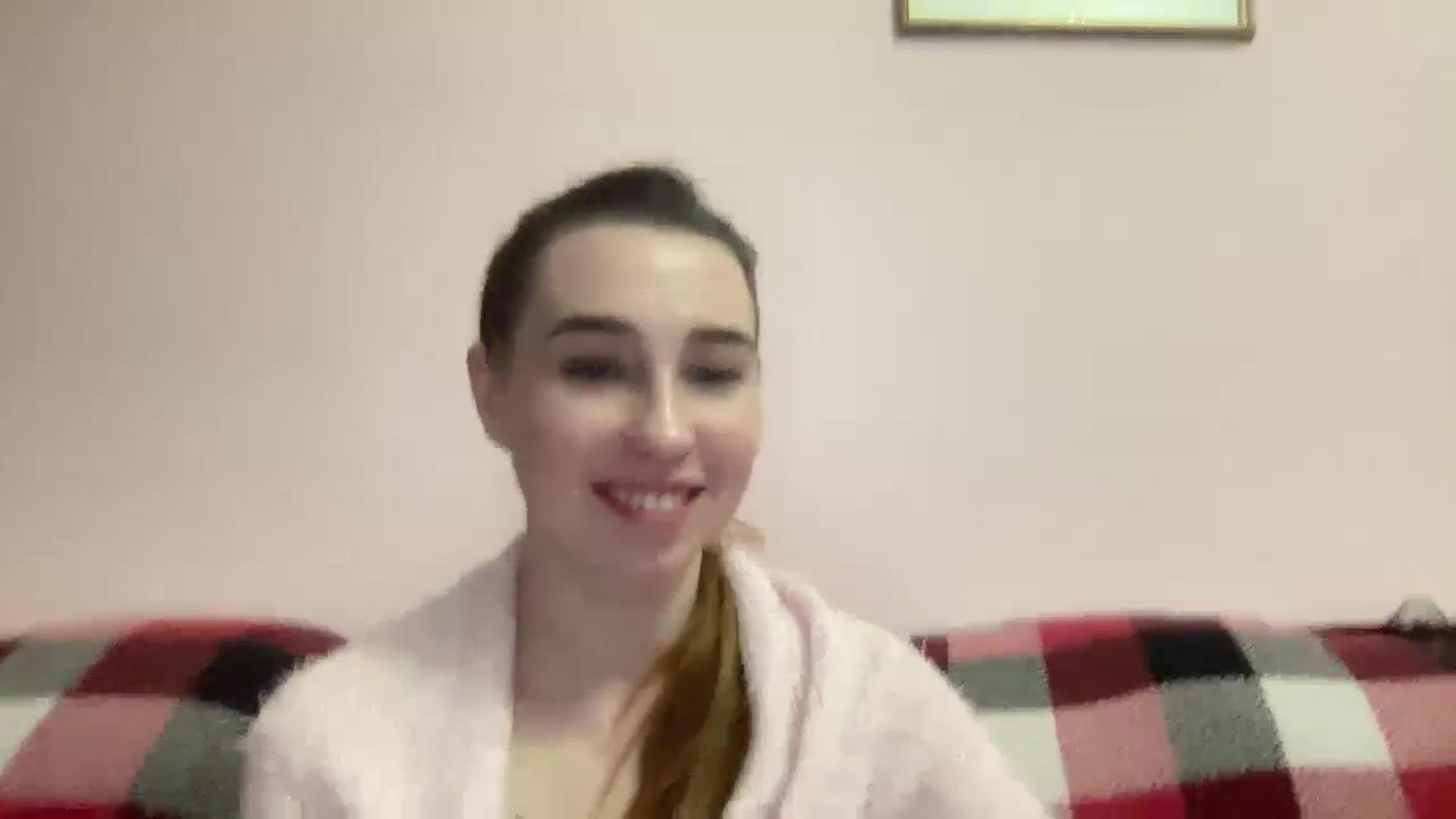 Gallery image thumbnail from Just_I's myfreecams stream on, 01/04/2024, 23:24 image 2 of 20